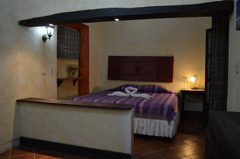 Hotel Y Galeria Uxlabil أنتيغوا غواتيمالا المظهر الخارجي الصورة